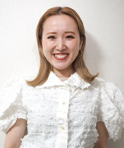 講師　梅田恭子